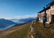 23 Panorama sul Lago di Como